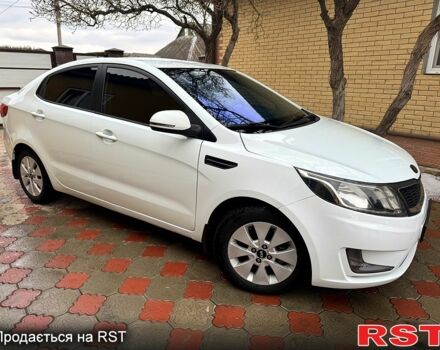 Белый Киа Рио, объемом двигателя 1.6 л и пробегом 0 тыс. км за 7800 $, фото 1 на Automoto.ua
