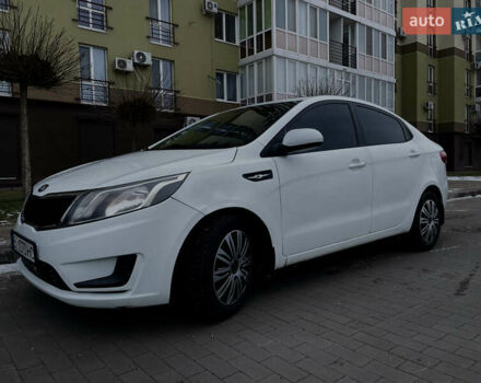Білий Кіа Ріо, об'ємом двигуна 1.4 л та пробігом 210 тис. км за 6050 $, фото 1 на Automoto.ua