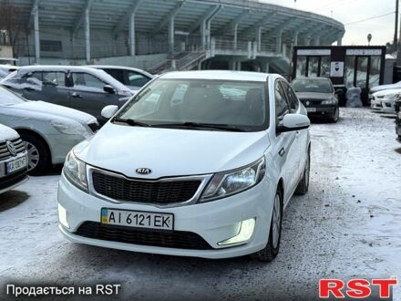 Білий Кіа Ріо, об'ємом двигуна 1.6 л та пробігом 14800 тис. км за 7800 $, фото 1 на Automoto.ua