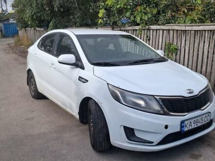 Белый Киа Рио, объемом двигателя 1.4 л и пробегом 280 тыс. км за 6300 $, фото 1 на Automoto.ua