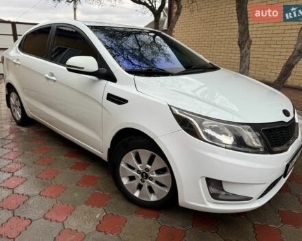 Білий Кіа Ріо, об'ємом двигуна 1.6 л та пробігом 173 тис. км за 7800 $, фото 1 на Automoto.ua