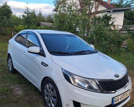 Белый Киа Рио, объемом двигателя 1.4 л и пробегом 265 тыс. км за 5713 $, фото 1 на Automoto.ua