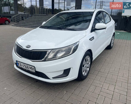 Кіа Ріо 2014 у Києві на Automoto.ua Білий Кіа Ріо, об'ємом двигуна 1.4 л та пробігом 141 тис. км за 6500 $, фото 1 на Automoto.ua