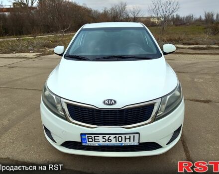 Белый Киа Рио, объемом двигателя 1.4 л и пробегом 163 тыс. км за 7800 $, фото 1 на Automoto.ua