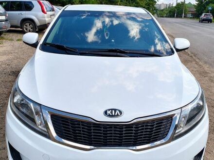 Білий Кіа Ріо, об'ємом двигуна 1.4 л та пробігом 84 тис. км за 8200 $, фото 1 на Automoto.ua