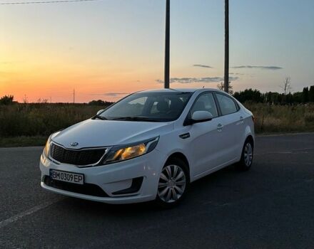 Белый Киа Рио, объемом двигателя 1.4 л и пробегом 190 тыс. км за 7000 $, фото 1 на Automoto.ua