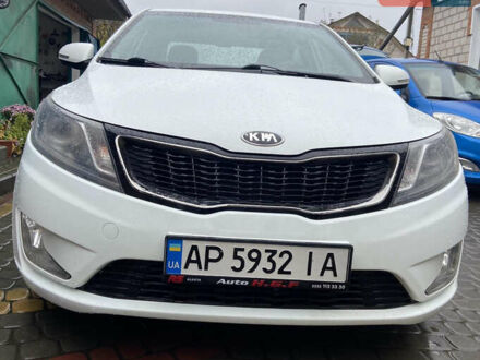 Белый Киа Рио, объемом двигателя 1.59 л и пробегом 89 тыс. км за 10600 $, фото 1 на Automoto.ua