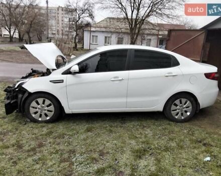Білий Кіа Ріо, об'ємом двигуна 1.59 л та пробігом 102 тис. км за 3700 $, фото 1 на Automoto.ua