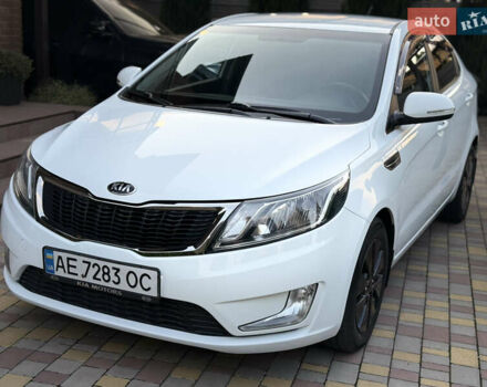 Белый Киа Рио, объемом двигателя 1.59 л и пробегом 138 тыс. км за 9333 $, фото 1 на Automoto.ua