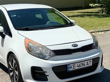 Белый Киа Рио, объемом двигателя 1.59 л и пробегом 101 тыс. км за 8850 $, фото 1 на Automoto.ua