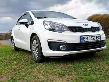 Білий Кіа Ріо, об'ємом двигуна 1.4 л та пробігом 137 тис. км за 6400 $, фото 1 на Automoto.ua