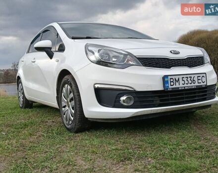 Білий Кіа Ріо, об'ємом двигуна 1.4 л та пробігом 137 тис. км за 6400 $, фото 1 на Automoto.ua