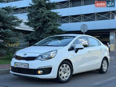 Белый Киа Рио, объемом двигателя 1.4 л и пробегом 126 тыс. км за 10400 $, фото 1 на Automoto.ua