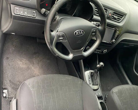 Білий Кіа Ріо, об'ємом двигуна 1.4 л та пробігом 155 тис. км за 11100 $, фото 1 на Automoto.ua