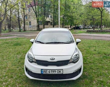 Белый Киа Рио, объемом двигателя 1.59 л и пробегом 133 тыс. км за 7600 $, фото 1 на Automoto.ua