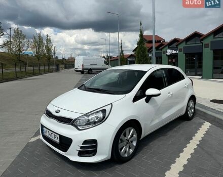 Белый Киа Рио, объемом двигателя 1.4 л и пробегом 117 тыс. км за 12500 $, фото 1 на Automoto.ua