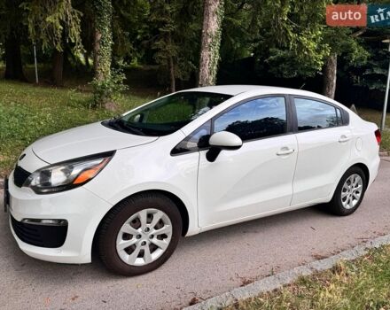Белый Киа Рио, объемом двигателя 1.59 л и пробегом 174 тыс. км за 8500 $, фото 1 на Automoto.ua