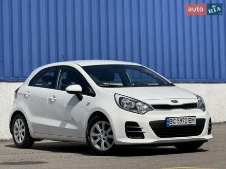 Киа Рио 2016 в Львове на Automoto.ua Белый Киа Рио, объемом двигателя 1.4 л и пробегом 20 тыс. км за 12800 $, фото 1 на Automoto.ua