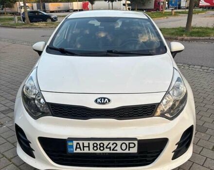 Белый Киа Рио, объемом двигателя 1.2 л и пробегом 124 тыс. км за 8311 $, фото 1 на Automoto.ua