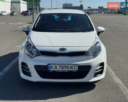 Білий Кіа Ріо, об'ємом двигуна 1.4 л та пробігом 107 тис. км за 9500 $, фото 1 на Automoto.ua