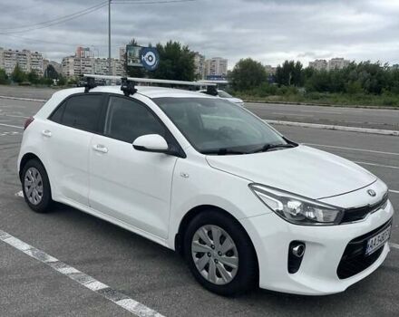Білий Кіа Ріо, об'ємом двигуна 1.4 л та пробігом 93 тис. км за 11700 $, фото 1 на Automoto.ua
