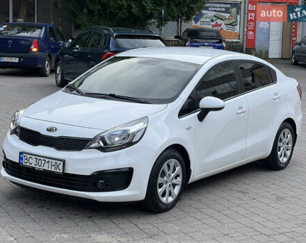 Белый Киа Рио, объемом двигателя 1.4 л и пробегом 101 тыс. км за 13500 $, фото 1 на Automoto.ua
