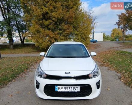 Белый Киа Рио, объемом двигателя 1.37 л и пробегом 25 тыс. км за 13500 $, фото 1 на Automoto.ua