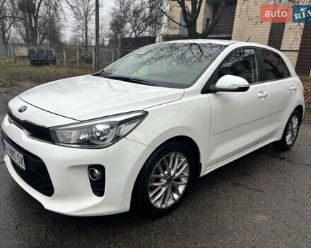 Белый Киа Рио, объемом двигателя 1.37 л и пробегом 40 тыс. км за 13990 $, фото 1 на Automoto.ua