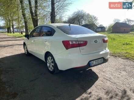 Белый Киа Рио, объемом двигателя 1.4 л и пробегом 140 тыс. км за 9350 $, фото 1 на Automoto.ua