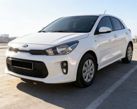 Белый Киа Рио, объемом двигателя 1.25 л и пробегом 69 тыс. км за 9900 $, фото 1 на Automoto.ua