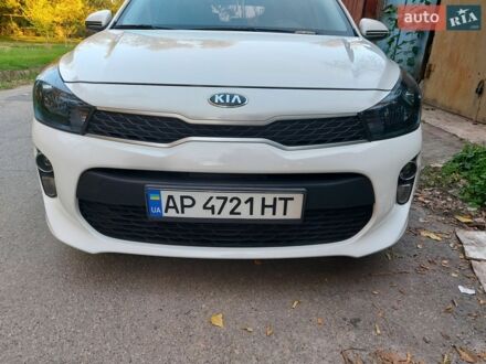Белый Киа Рио, объемом двигателя 1.2 л и пробегом 136 тыс. км за 9999 $, фото 1 на Automoto.ua