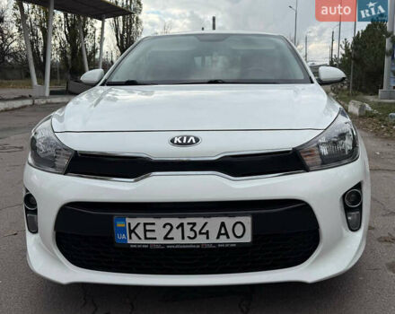 Белый Киа Рио, объемом двигателя 1.25 л и пробегом 95 тыс. км за 11999 $, фото 1 на Automoto.ua