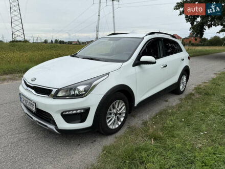 Киа Рио 2018 в Киеве на Automoto.ua Белый Киа Рио, объемом двигателя 1.59 л и пробегом 79 тыс. км за 16800 $, фото 1 на Automoto.ua