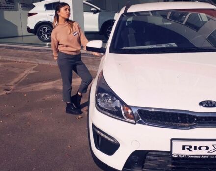 Белый Киа Рио, объемом двигателя 1.6 л и пробегом 0 тыс. км за 396 $, фото 1 на Automoto.ua