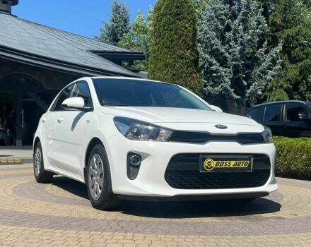 Белый Киа Рио, объемом двигателя 1.2 л и пробегом 64 тыс. км за 13599 $, фото 1 на Automoto.ua