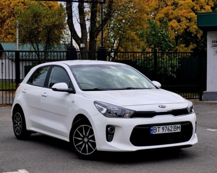 Белый Киа Рио, объемом двигателя 1.2 л и пробегом 91 тыс. км за 8424 $, фото 1 на Automoto.ua