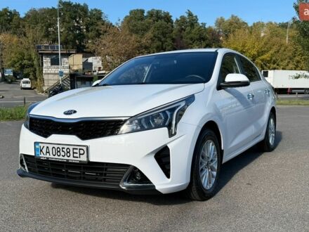 Білий Кіа Ріо, об'ємом двигуна 1.59 л та пробігом 62 тис. км за 15500 $, фото 1 на Automoto.ua