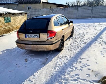 Бежевый Киа Рио, объемом двигателя 1.3 л и пробегом 235 тыс. км за 2000 $, фото 4 на Automoto.ua