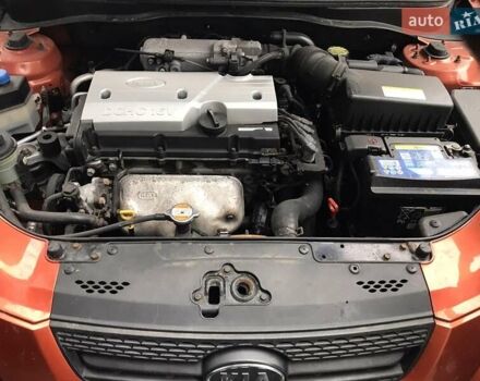 Бежевый Киа Рио, объемом двигателя 1.4 л и пробегом 78 тыс. км за 5570 $, фото 4 на Automoto.ua