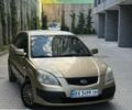 Бежевый Киа Рио, объемом двигателя 1.4 л и пробегом 370 тыс. км за 4250 $, фото 2 на Automoto.ua