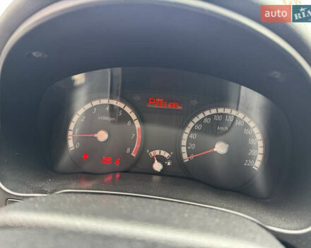 Бежевый Киа Рио, объемом двигателя 1.4 л и пробегом 236 тыс. км за 6500 $, фото 12 на Automoto.ua