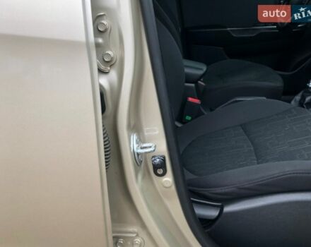 Бежевый Киа Рио, объемом двигателя 1.59 л и пробегом 41 тыс. км за 8700 $, фото 22 на Automoto.ua