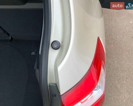 Бежевый Киа Рио, объемом двигателя 1.59 л и пробегом 41 тыс. км за 8700 $, фото 35 на Automoto.ua