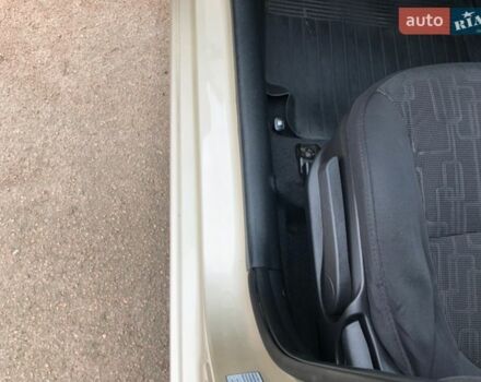 Бежевый Киа Рио, объемом двигателя 1.59 л и пробегом 41 тыс. км за 8700 $, фото 23 на Automoto.ua