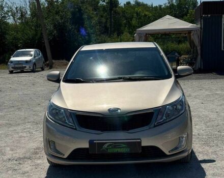 Бежевий Кіа Ріо, об'ємом двигуна 1.6 л та пробігом 134 тис. км за 8895 $, фото 5 на Automoto.ua