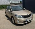 Бежевий Кіа Ріо, об'ємом двигуна 1.59 л та пробігом 123 тис. км за 8800 $, фото 1 на Automoto.ua