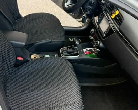 Бежевий Кіа Ріо, об'ємом двигуна 1.59 л та пробігом 43 тис. км за 15999 $, фото 39 на Automoto.ua