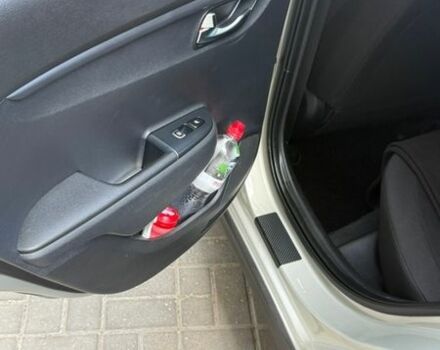 Бежевий Кіа Ріо, об'ємом двигуна 1.59 л та пробігом 43 тис. км за 15999 $, фото 36 на Automoto.ua