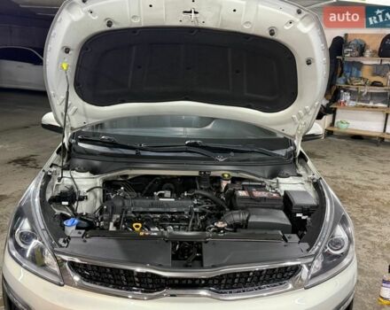 Бежевий Кіа Ріо, об'ємом двигуна 1.59 л та пробігом 43 тис. км за 15999 $, фото 25 на Automoto.ua