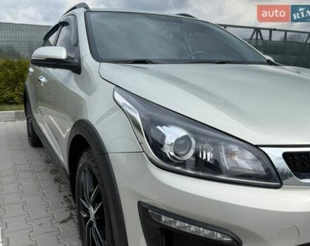 Бежевый Киа Рио, объемом двигателя 1.59 л и пробегом 83 тыс. км за 15900 $, фото 1 на Automoto.ua